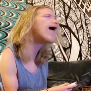 Meet your Posher, Alan